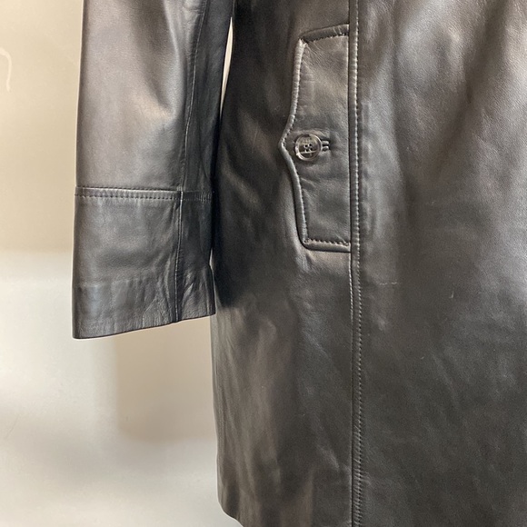 SOLD Danier black leather coat - Picture 3 of 11
